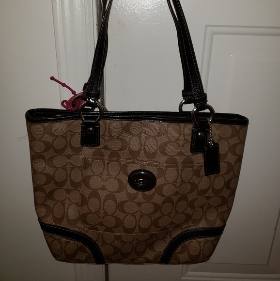 coach camera bag price